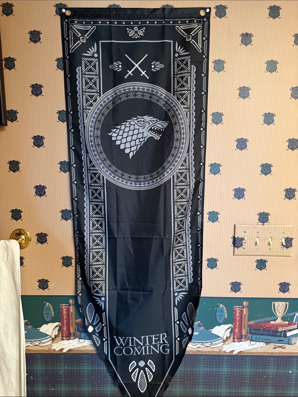 Monochrome Direwolf 'Winter Coming' Banner - Black & Gray